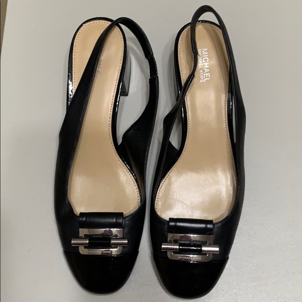 Michael Kors Toe pump